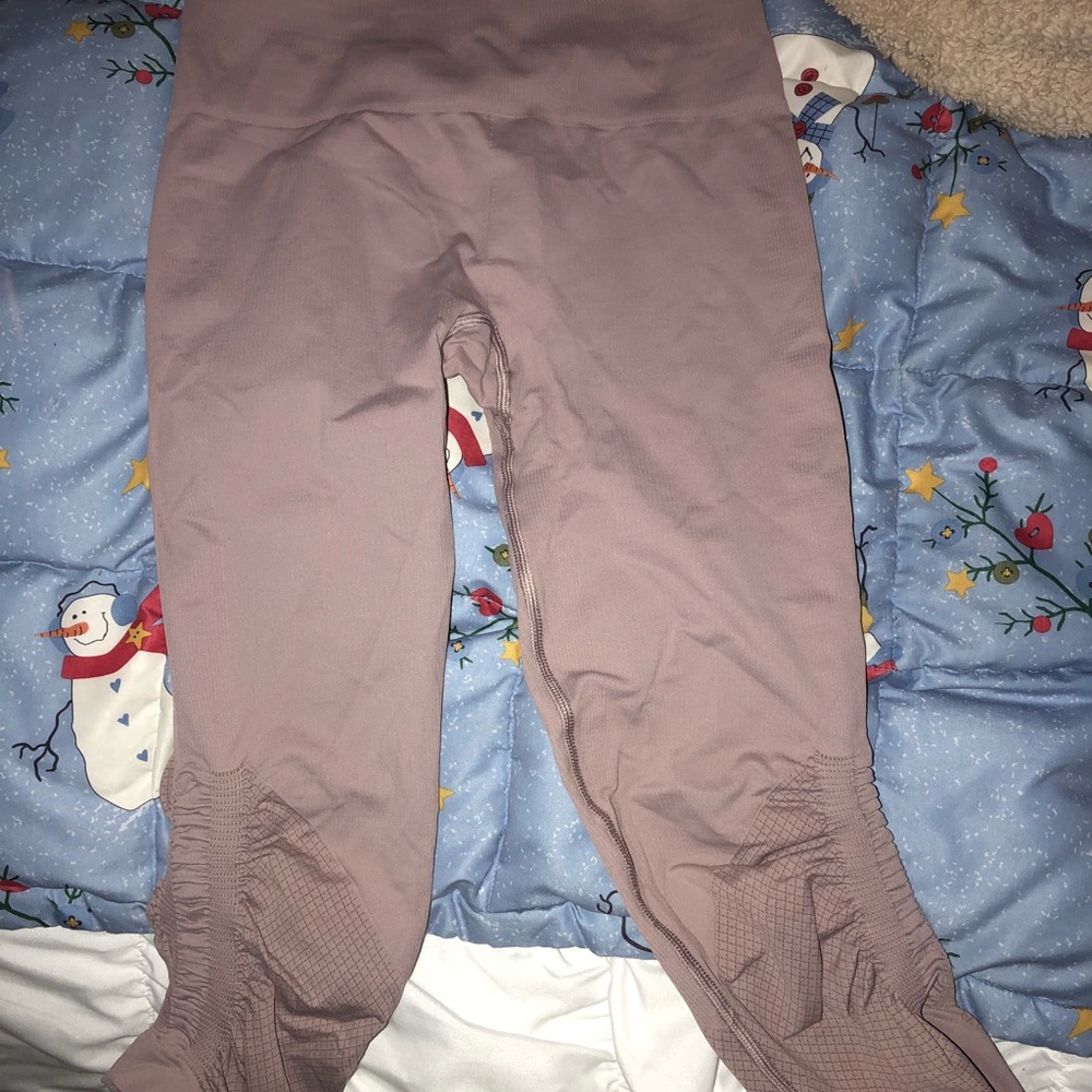 Lulu Lemon Cropped Leggings